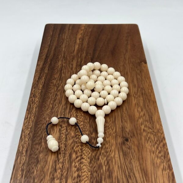 مسباح مستكه