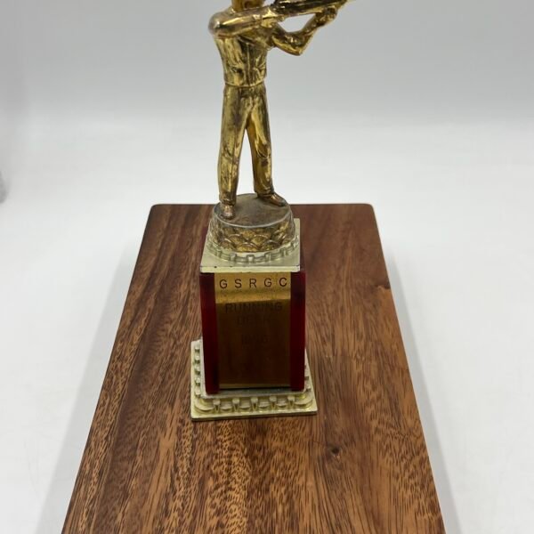 مستكه صب قديم من عام 1956