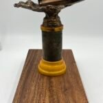 كأس قارب صب قديم