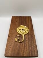 مسباح مستكه شبيه الكهرمان