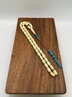 ⁦مسباح مستكه شبيه الكهرمان⁩ - الصورة ⁦2⁩