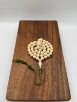 مسباح مستكه شبيه الكهرمان