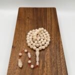 مسباح مستكه شبيه الكهرمان