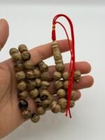 ⁦مسباح كهرمان سومطري⁩ - الصورة ⁦4⁩