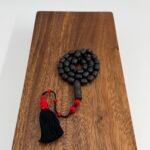 مسباح عنبر كبد الحوت الفواح