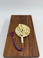 مسباح مستكه شبيه الكهرمان مشخط تايقر