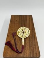 مسباح مستكه شبيه الكهرمان مشخط تايقر