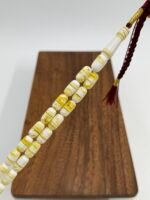 ⁦مسباح مستكه شبيه الكهرمان مشخط تايقر⁩ - الصورة ⁦3⁩