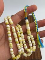 ⁦مسباح مستكه شبيه الكهرمان مشخط تايقر⁩ - الصورة ⁦2⁩